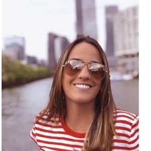 Meet your Posher, Carolina